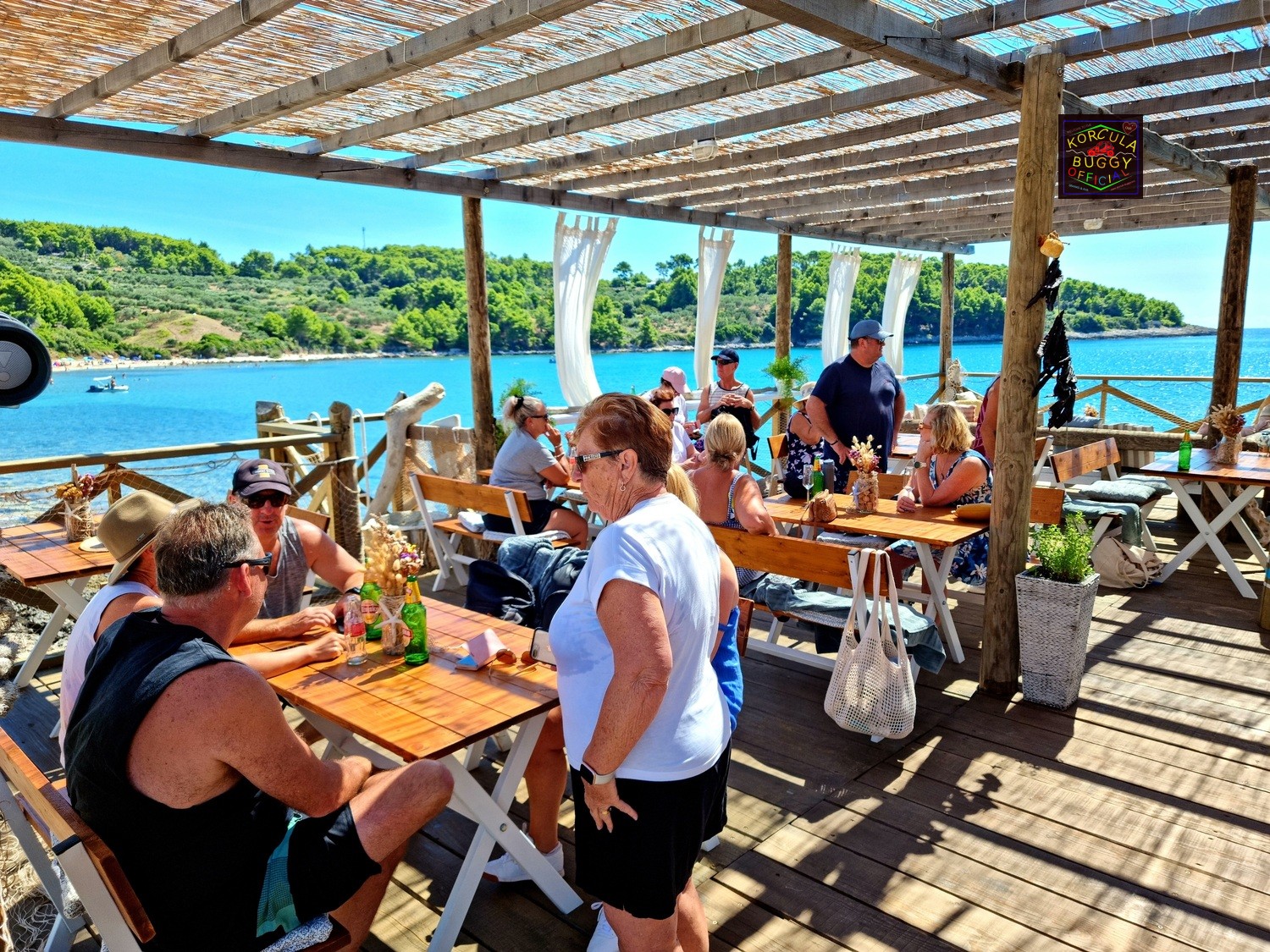 Korcula buggy tour stop at Restaurant Amore right next to the sandy beach Przina in Lumbarda